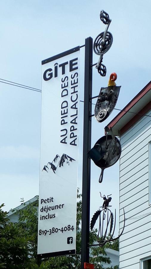 Gite Au Pied Des Appalaches Sainte-Sophie-D'Halifax Exterior photo